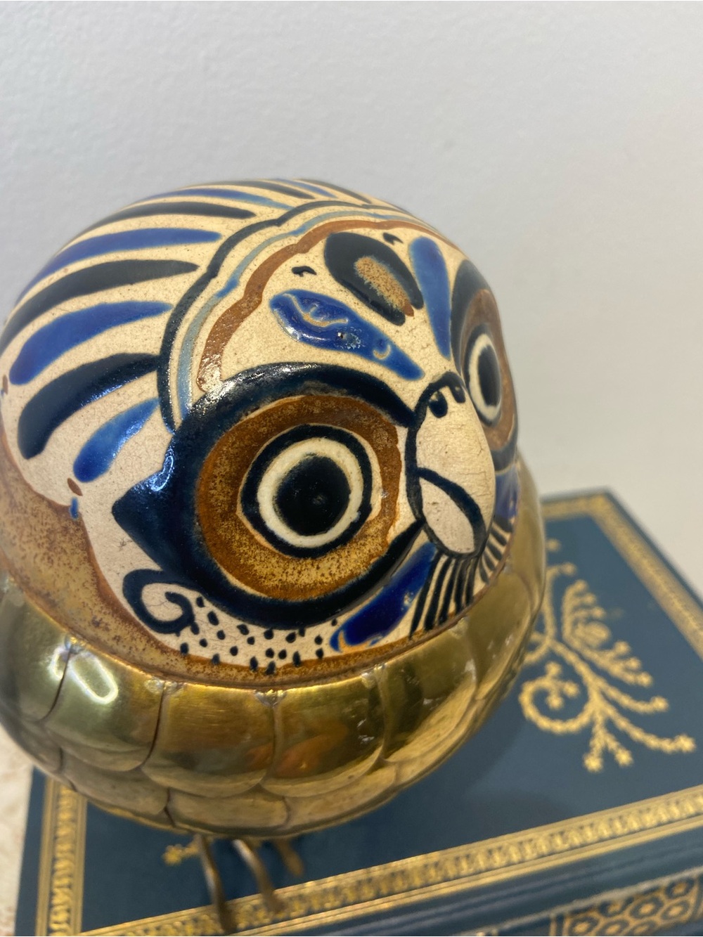 Vintage Brass and Ceramic Owl Mexican Tonala Sculpture Signed - Picture 8 of 10